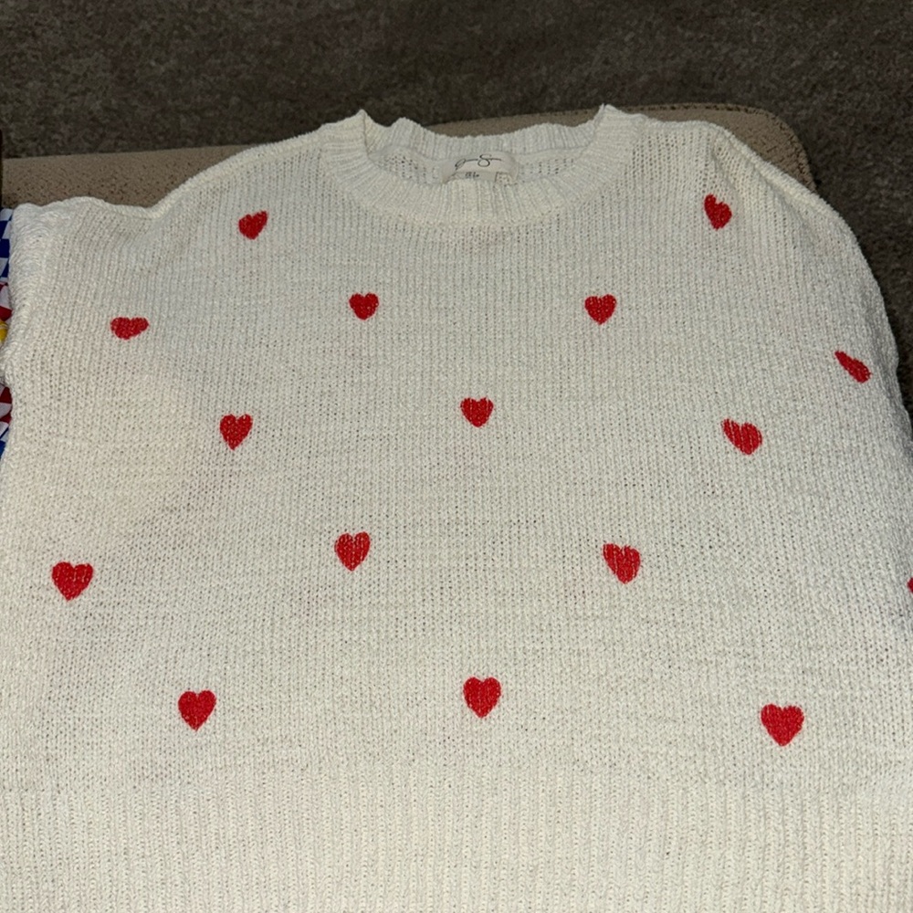 Jessica Simpson sweater